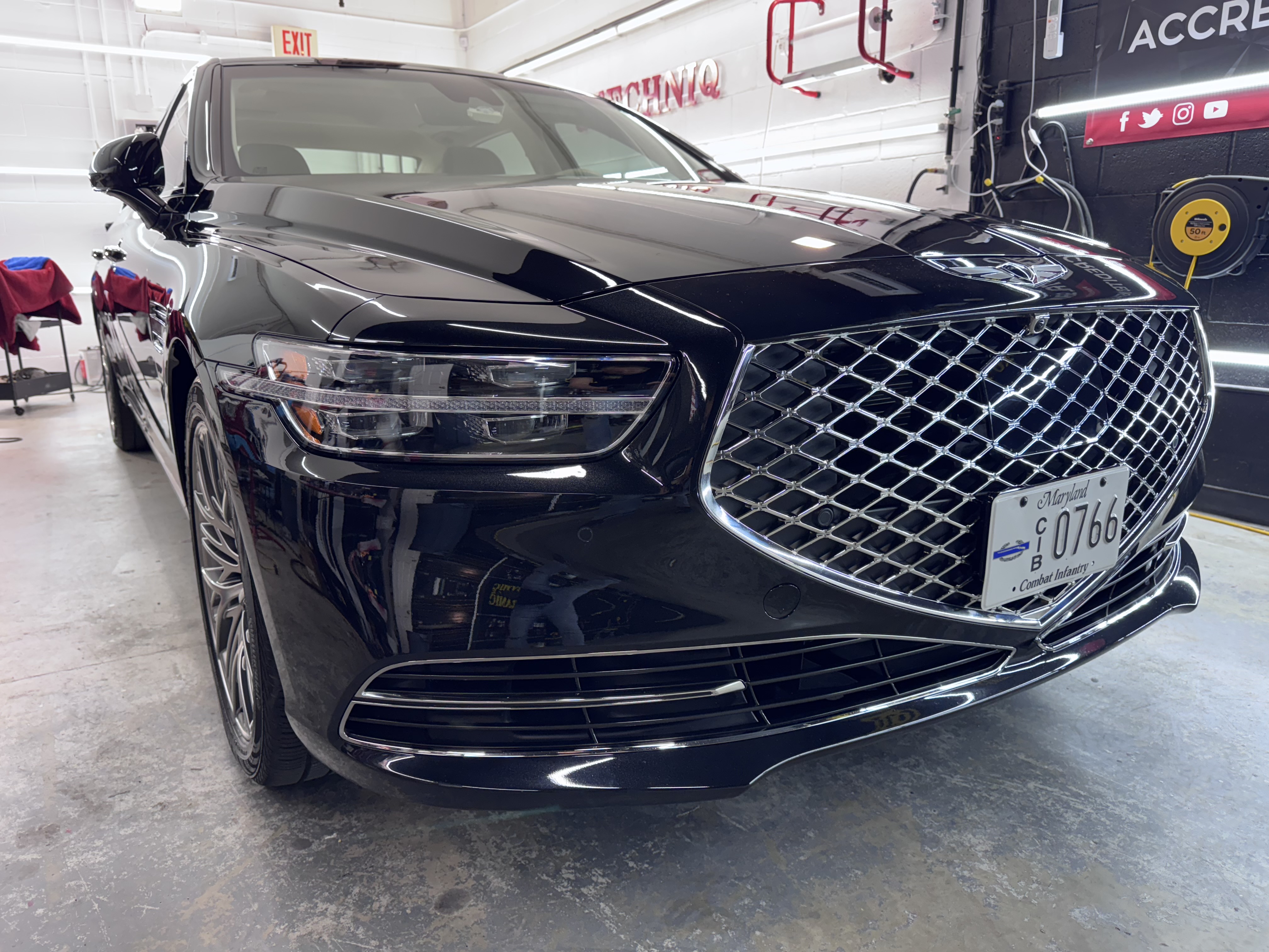 Gallery-car